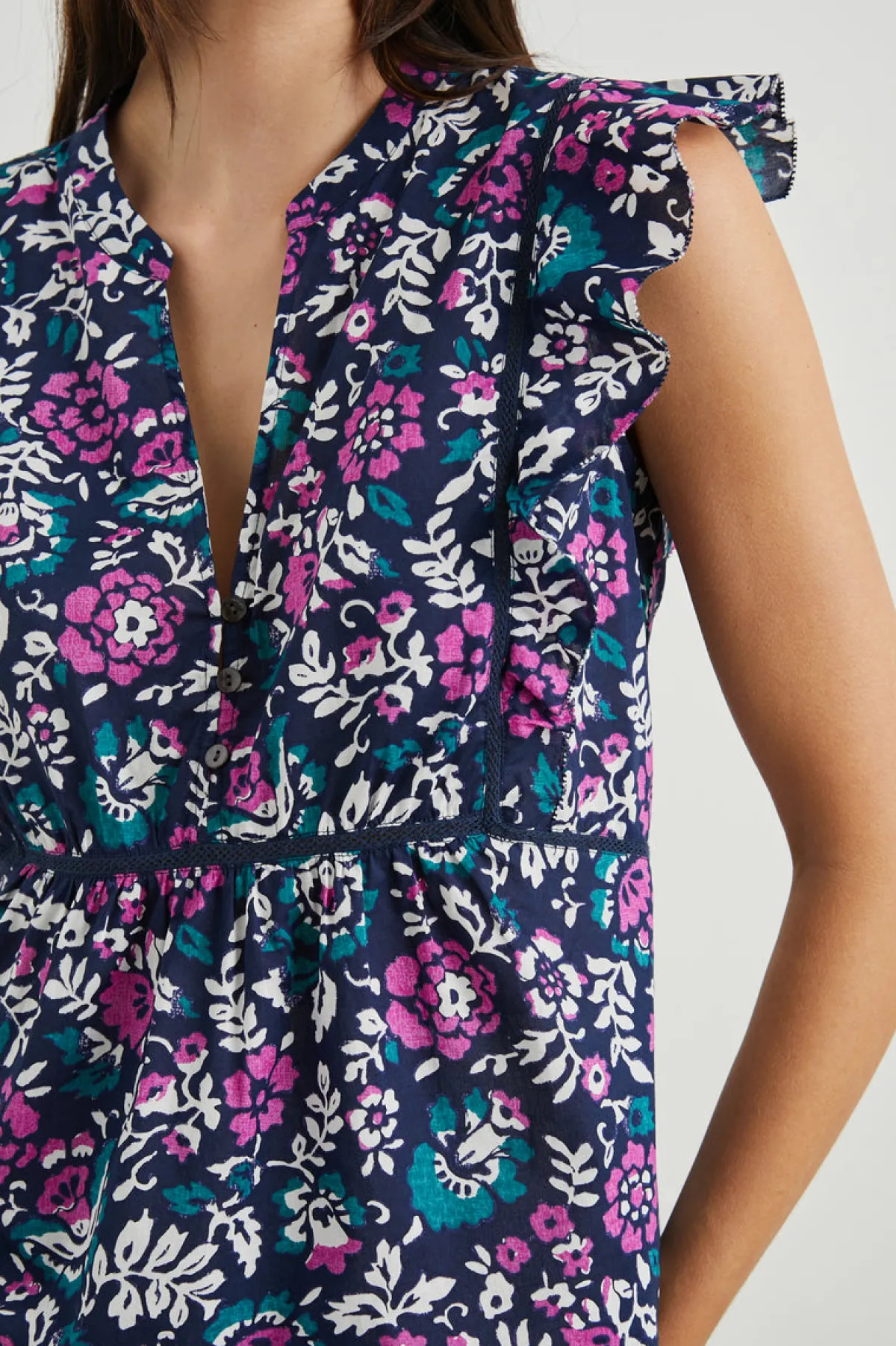 MISHA TOP - |Rails Online